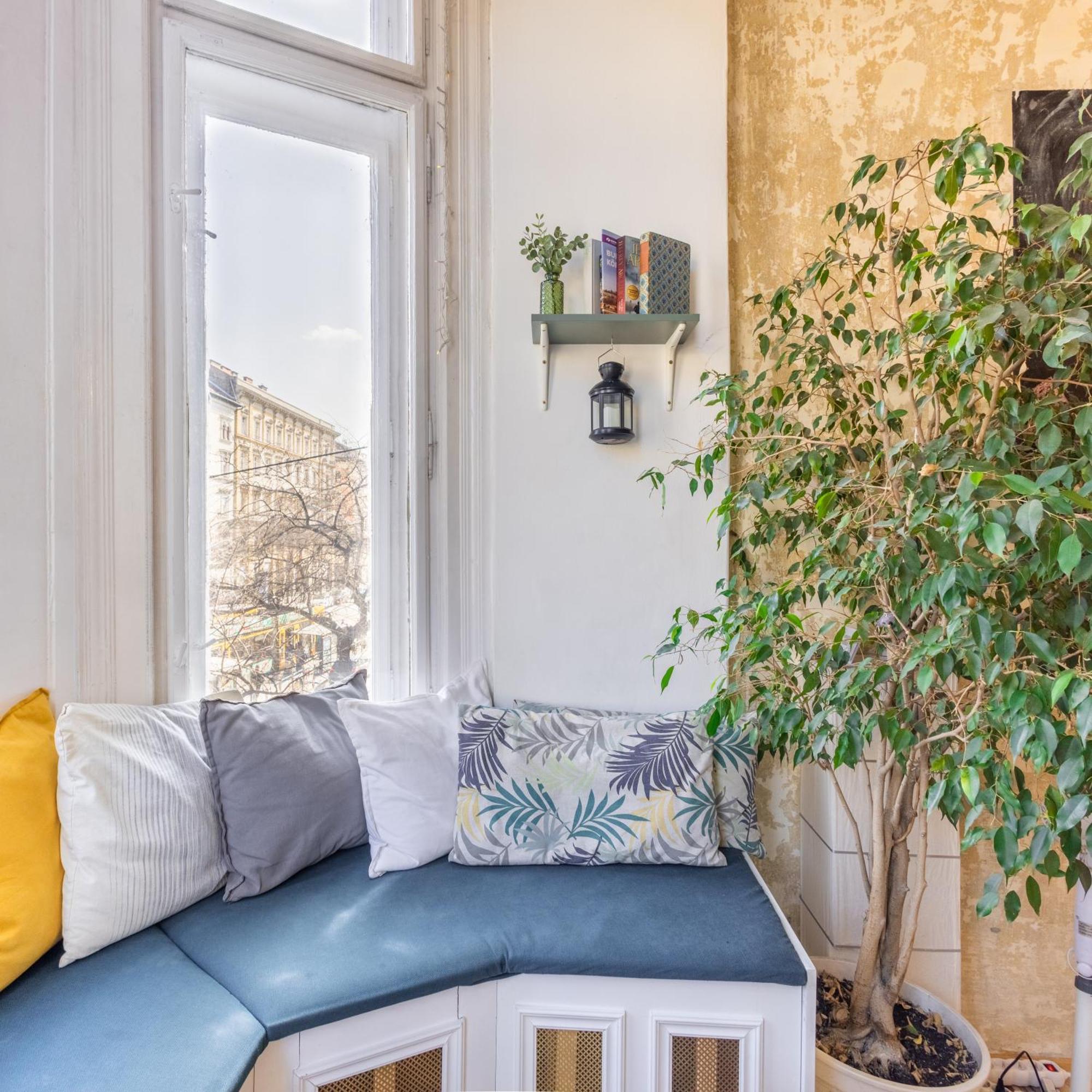 Gellerico Rooms At Rakoczi Square Budapest Exterior photo